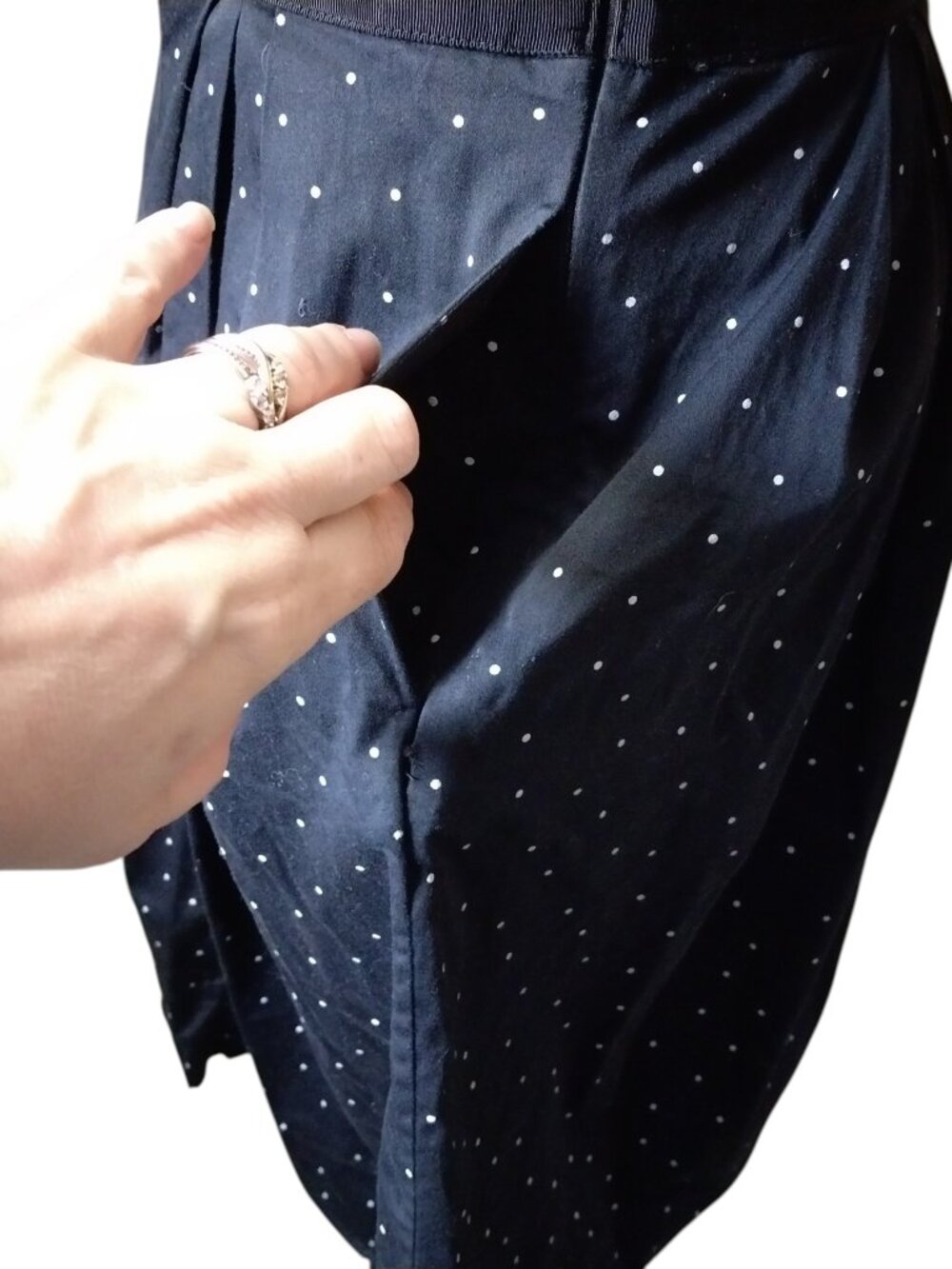 White House Black Market Black Polka Dot Shirt Dress Size 10 Fit & Flare Retro - Picture 4 of 9